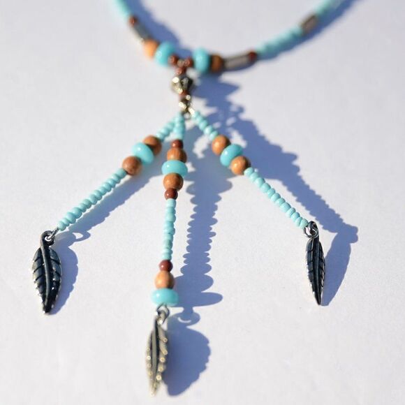 Vintage 70's Navajo Beaded Feather Necklace - Picture 5 of 8